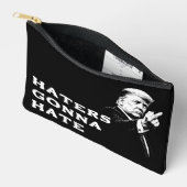 Trump Middle Finger 2026 Meme Funny Etui (Open)