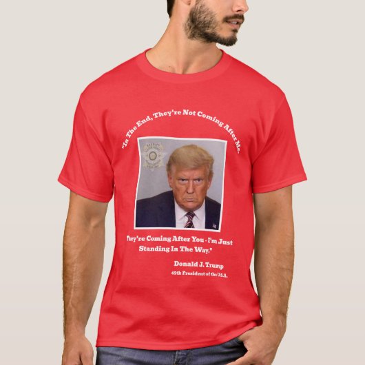Trump Mok - in de weg (rood) T-shirt (Voorkant)