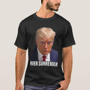 Trump Mugshot geeft nooit Mannen vrouwen over T-shirt