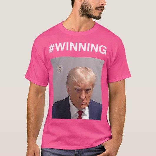 Trump Mugshot wint T-shirt (Voorkant)