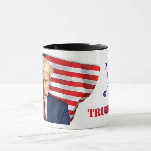 Trump Officiële Mok Shot met American Flag (Midden)