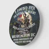 Trump Panties Miami Catholic Church White Grote Klok (Hoek)