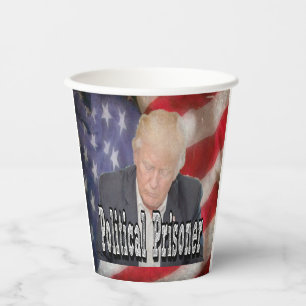 Trump politiek gevangene papieren bekers