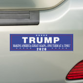 Trump Reelection Bumpersticker (Op auto)