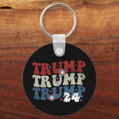 Trump Retro Groovy Flower 24 2024 Verkiezingen Sleutelhanger (Voorkant)