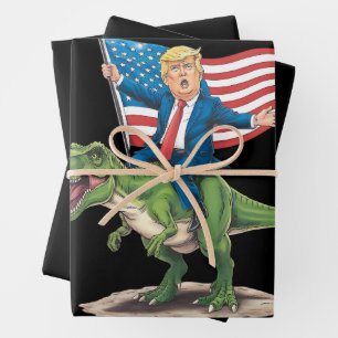 Trump Riding Dinosaur T Rex Amerikaanse Vlag Inpakpapier Vel