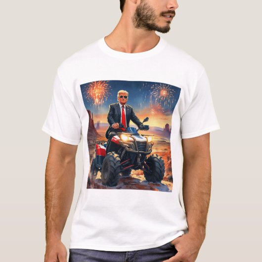 Trump rijdt op ATV in Monument Valley Vuurwerk VS T-shirt (Voorkant)