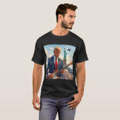 Trump speelt gitaar bij Vrijheidsbeeld T-shirt (Voorkant volledig)