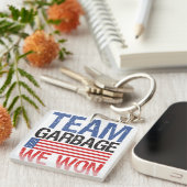 Trump - Team Garbage We hebben gewonnen Sleutelhanger (Voorkant Rechts)