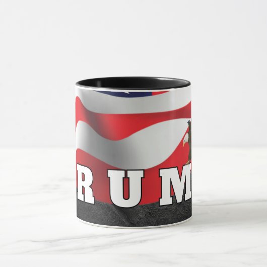 Trump-tekst met Bald Eagle Mok (Midden)