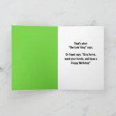 Trump The Lyin' King Vrs Dr. Fauci Satire Birthday Kaart (Binnen)