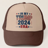 Trump-tijdperk voor de verkiezingen 2024 T-Shirt Trucker Pet (Voorkant)