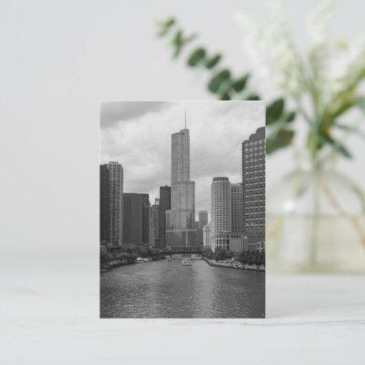 Trump Tower Chicago River Grayscale Briefkaart (Staand voorkant)