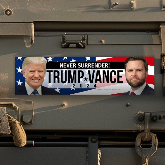 Trump Vance 2024 Nooit Inleveren Citaat Foto Bumpersticker