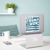 Trump won 2024 sticker (Laptop op bureau)
