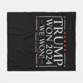 Trump won in 2024, wij wonnen in 47 2028 fleece deken (Voorkant (Horizontaal))