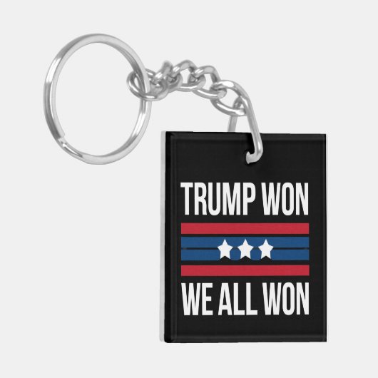 Trump won We All Won 2024 Amerikaanse vlag Trump w Sleutelhanger (Voorkant Links)