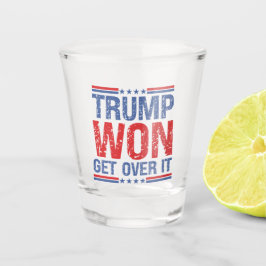 Trump zal er overheen komen shot glas