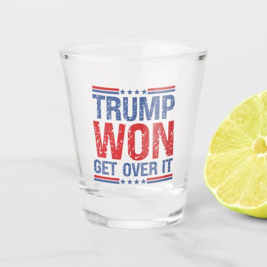 Trump zal er overheen komen shot glas (Voorkant)