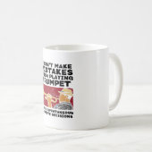 Trumpet - Een Trumpet afspelen Koffiemok (Voorkant rechts)