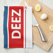 Trumpin Deez Nuts. Theedoek (Quarter Fold)