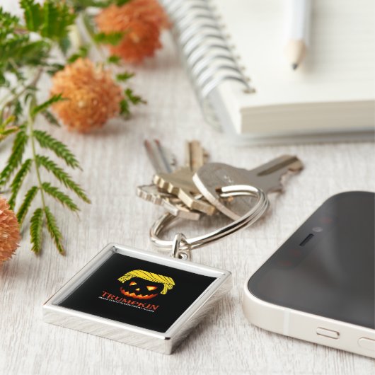 Trumpkin maakt Halloween weer geweldig - Slot Sleutelhanger (Zijkant)