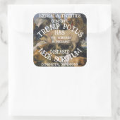 TRUMP'S NEK SCROTUM IS ZWANGER VIERKANTE STICKER (Tas)