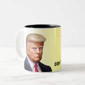 Trump's onofficiële Mok met Don't Tread on Me (Voorkant links)