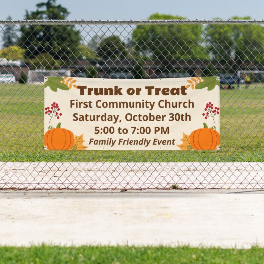 Trunk or Treat Fall Leaves Pumpkins Event Spandoek (Insitu)