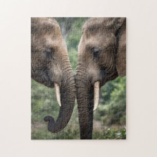 Trunk to Trunk: Een zachte olifant omhelzen Legpuzzel