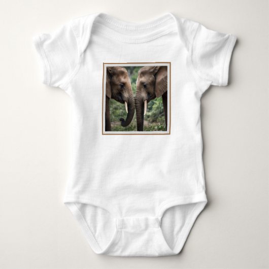 Trunk to Trunk: Een zachte olifant omhelzen Romper (Voorkant)