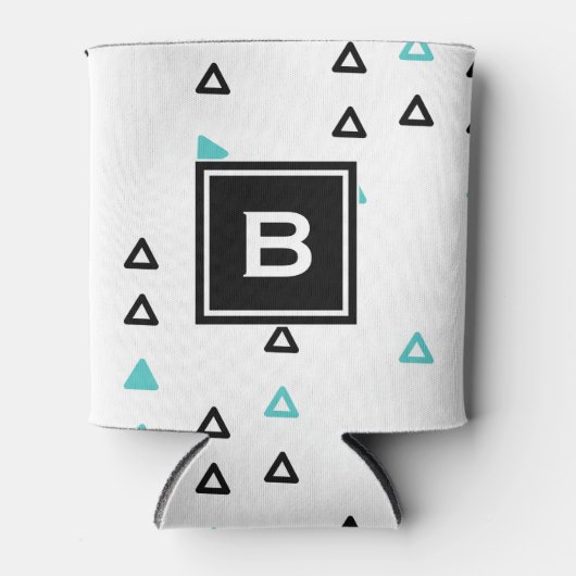 Truquoise & Zwarte Driehoeken Patroon Monogram Blikjeskoeler (Voorkant)