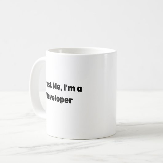 Trust Me I’m a Developer Mug – Programmer Gift Koffiemok (Voorkant links)