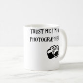 Trust Me I'M A Photographer Funny Photography T Sh Koffiemok (Voorkant rechts)