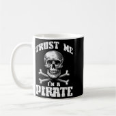 Trust Me Im A Rate Skull Crossbones Funny Men Wome Koffiemok (Links)