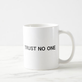 Trust No One Koffiemok