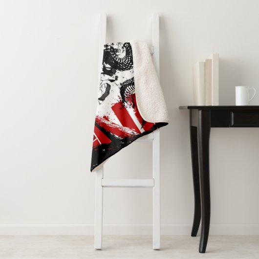 Trust No One Sherpa Deken (In situ)