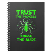 Trust the Process Break the Bugs Notitieboek (Voorkant)