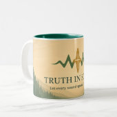 Truth in Sound Official Merch Landscape Tweekleurige Koffiemok (Voorkant links)