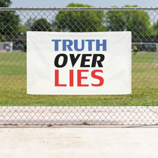 Truth over Lies, rood wit en blauw Spandoek (Insitu)