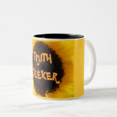 TRUTHSEEKER-mok Tweekleurige Koffiemok (Voorkant rechts)