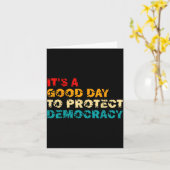T's A Good Day To Protect Democracy Human Rights L Kaart (Gele Bloem)