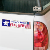 T's voor Trump Ik vertrouw geen nepnieuws Bumpersticker (Op Truck)