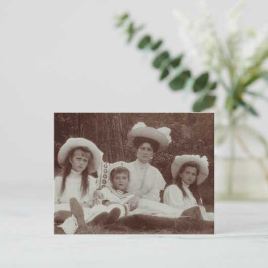 Tsarina van Rusland, Maria, Anastasia en Alexis Briefkaart (Staand voorkant)