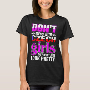 Tsjechische meisjes zien er uit t-shirt