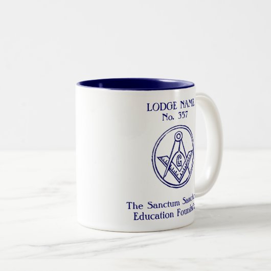 TSS Custom Lodge Coffee Cup Tweekleurige Koffiemok (Voorkant rechts)