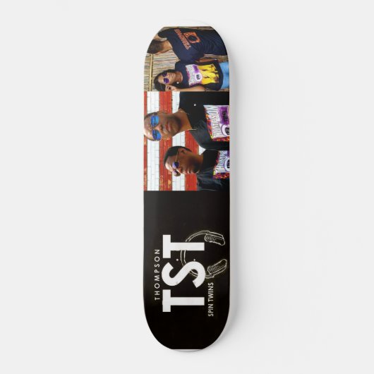 TST / JMT SKATEBOARDS /. IPIX (Voorkant)