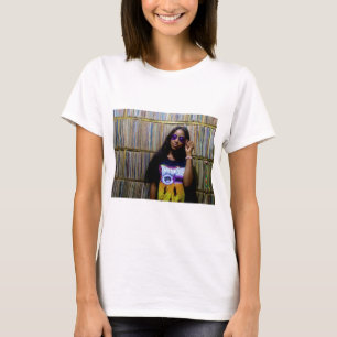 TST MODEL is already in a language that is mostly T-shirt