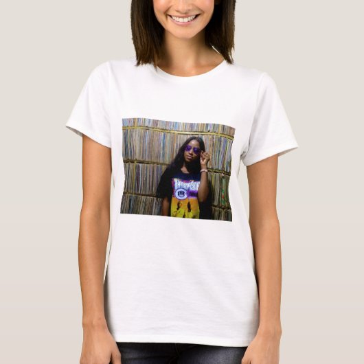 TST MODEL T-SHIRT (Voorkant)