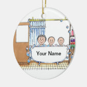 Tub Time - Twee kinderen met moeder Keramisch Ornament (Links)